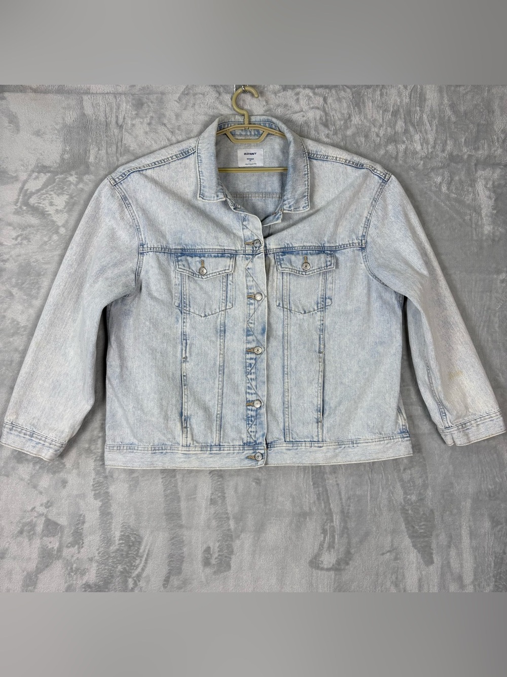 Old Navy Boyfriend Truckers Denim Jacket Women's Size XL Light Wash Button Up